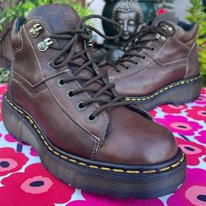 🏴󠁧󠁢󠁥󠁮󠁧󠁿 Vintage Dr. Martens MIE Chunky Lace Up Platform Ankle Boots UK 7